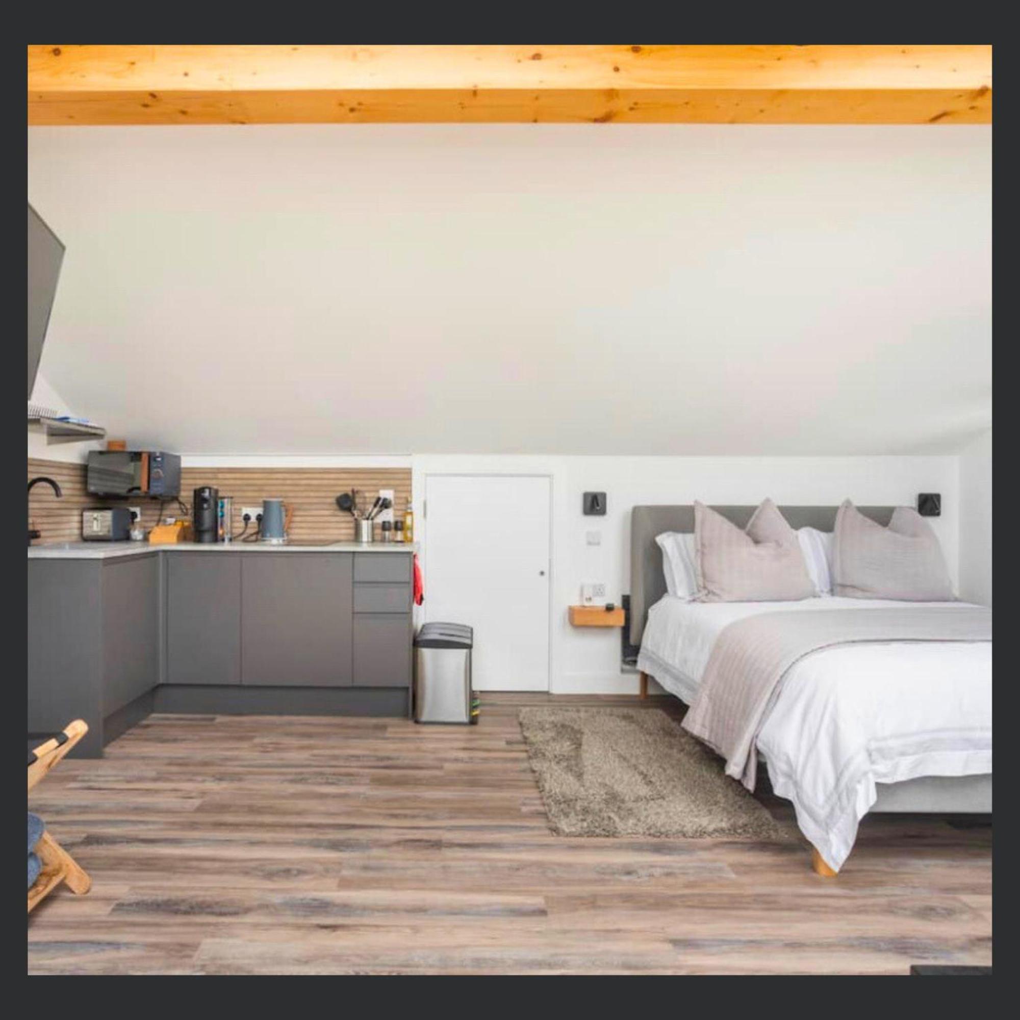 Uno St Ives - Luxury Serviced Accommodation Eksteriør billede